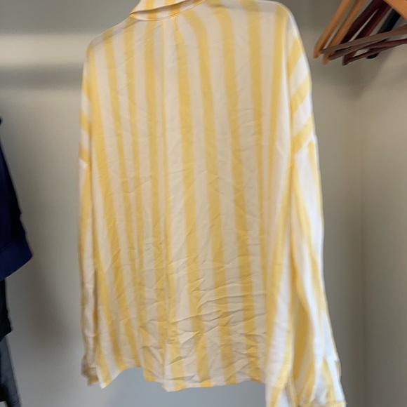 Summer button down blouse - Picture 5 of 5